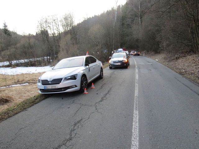 dopravní nehoda mezi Jindřichovem a Potůčníkem