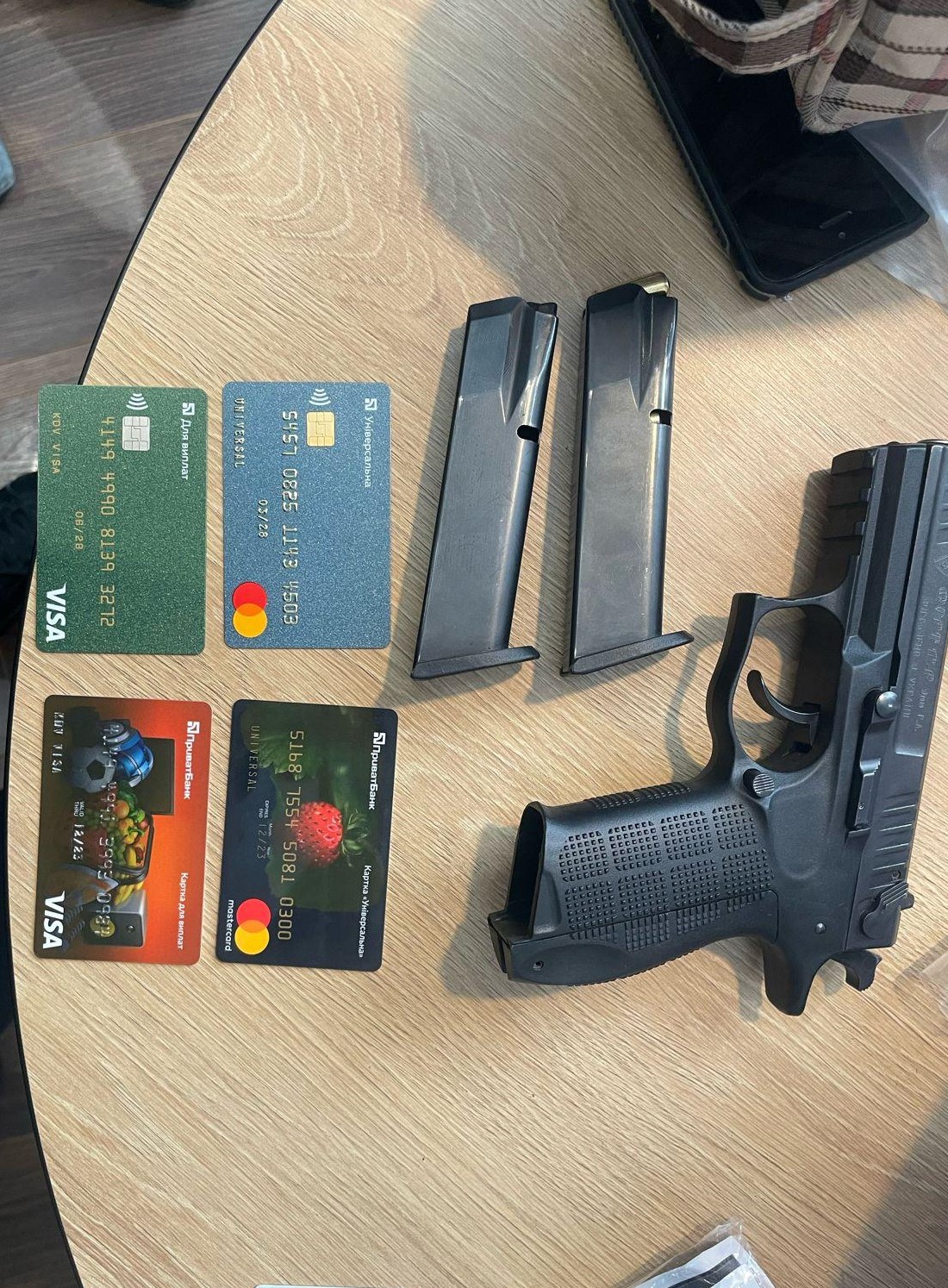 falešní bankéři