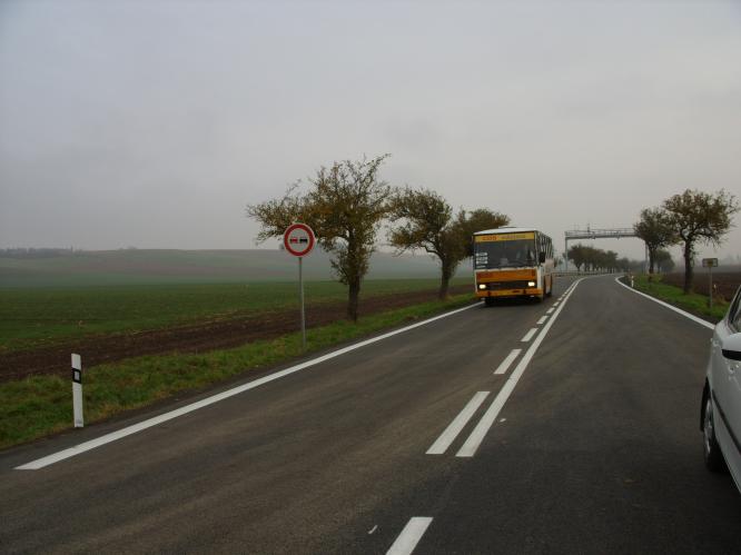 První autobus na otevřeném úseku