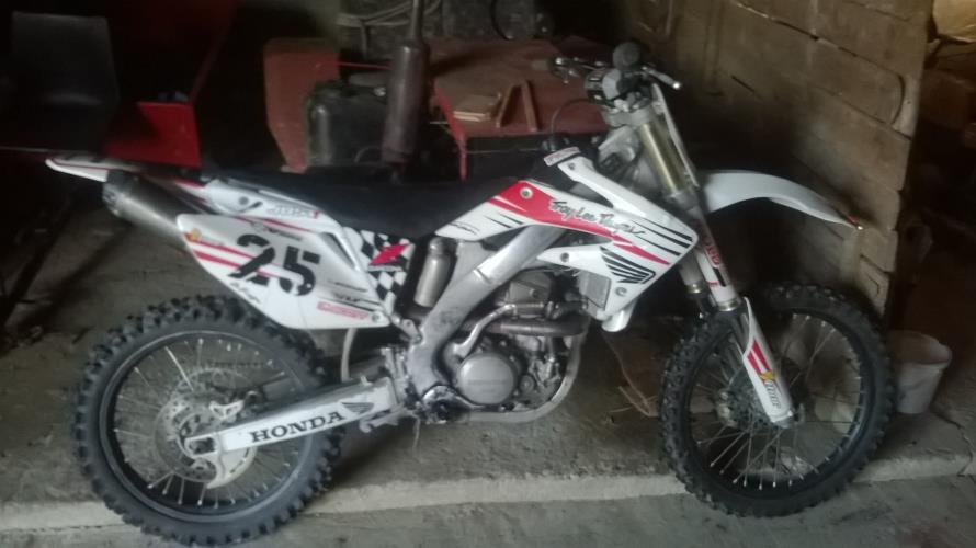 foto odcizené motorky