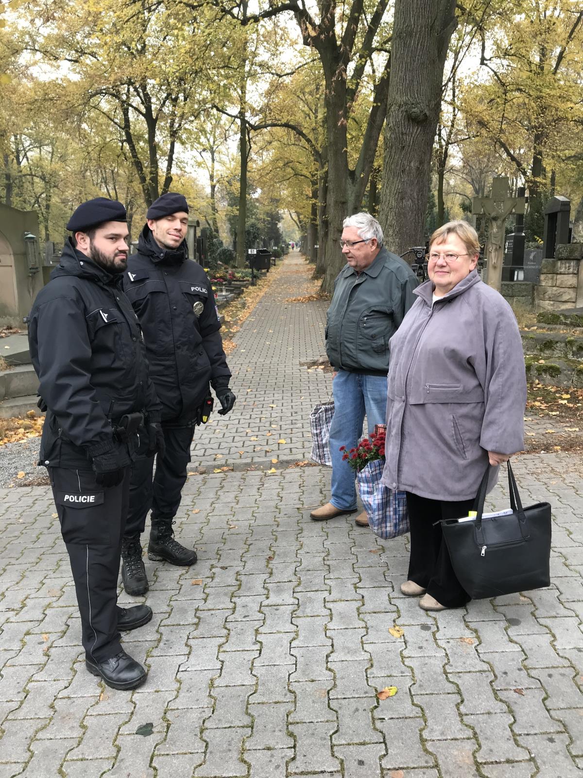 foto hřbitov Plzeň