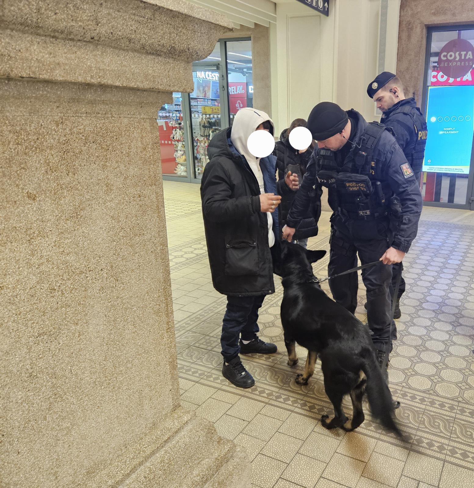 foto nádraží 3.jpg