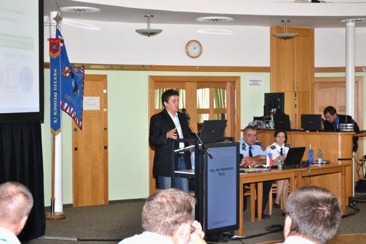 konference