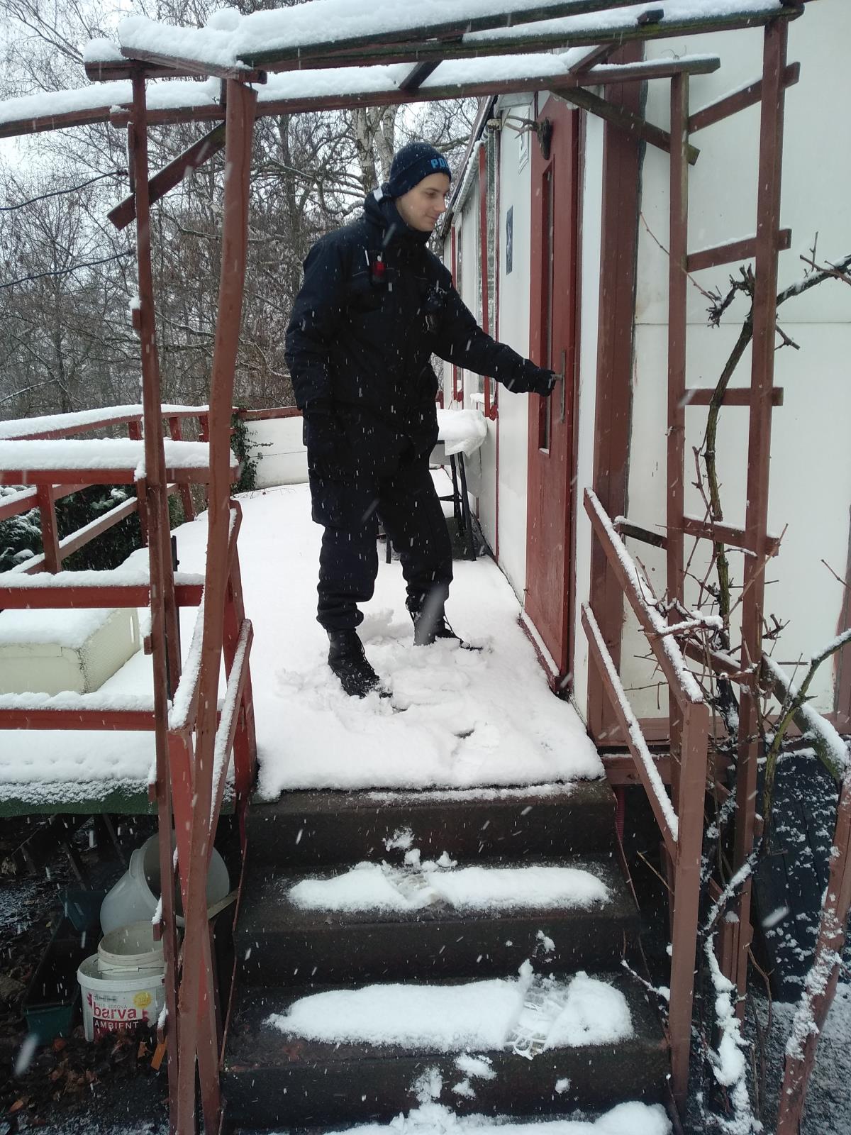 kontrola chatek