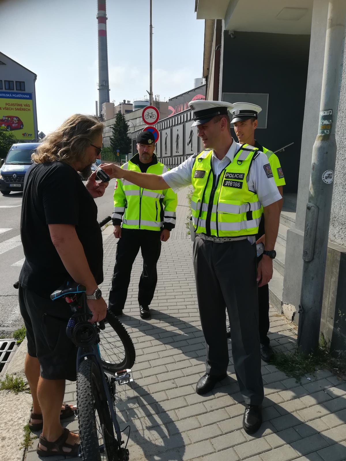 kontrola cyklistů