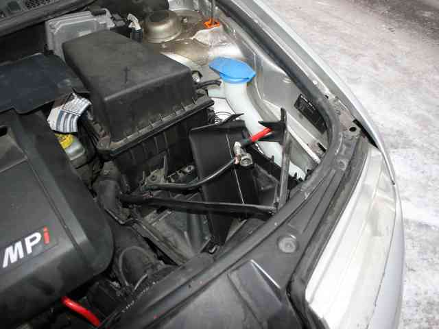 krádež autobaterií 1