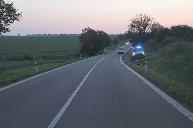 mezi obcemi Suchohrdly a Těšetice