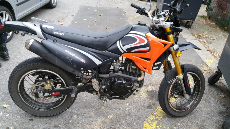 moto.jpg