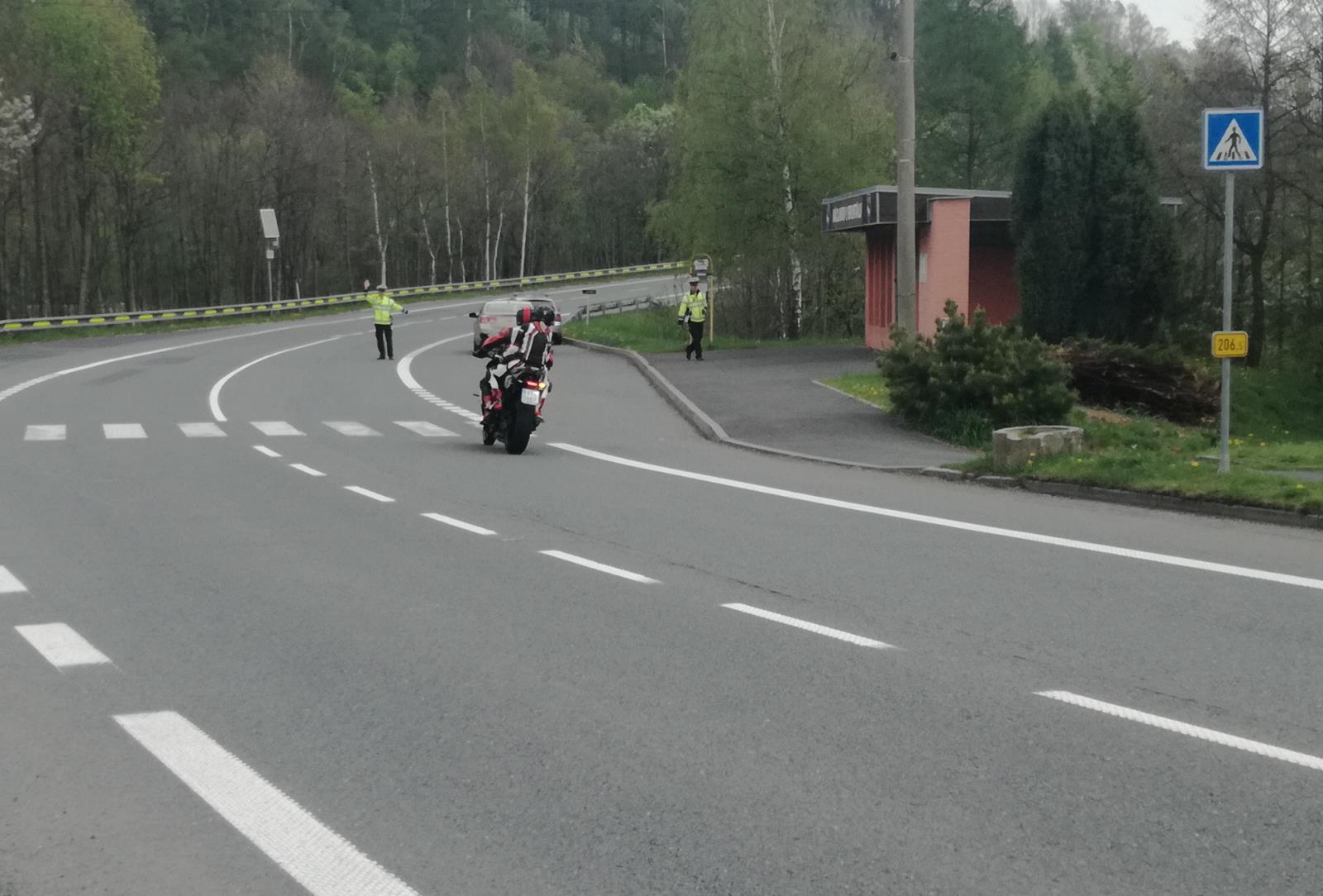 moto1.jpg