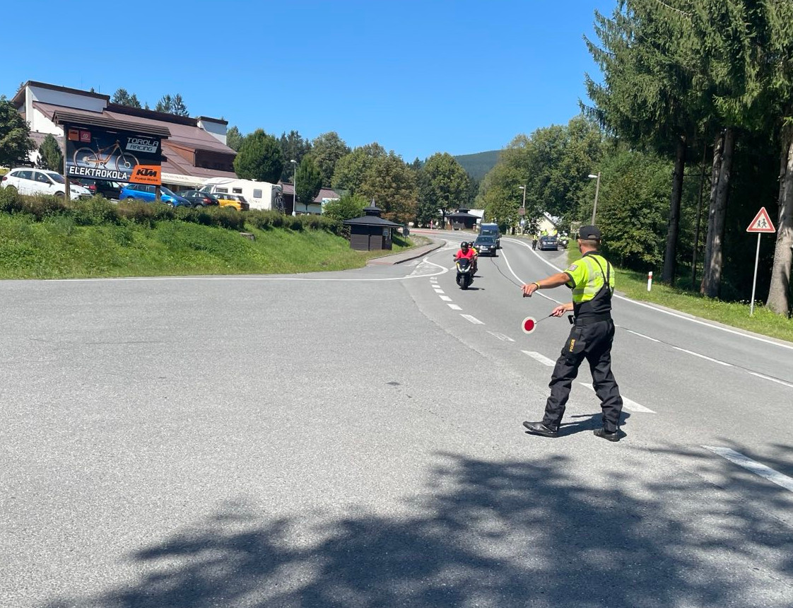 moto2.jpg