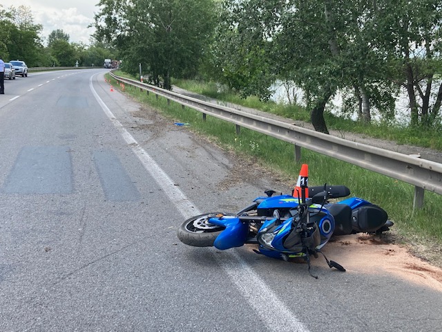 moto4.jpg