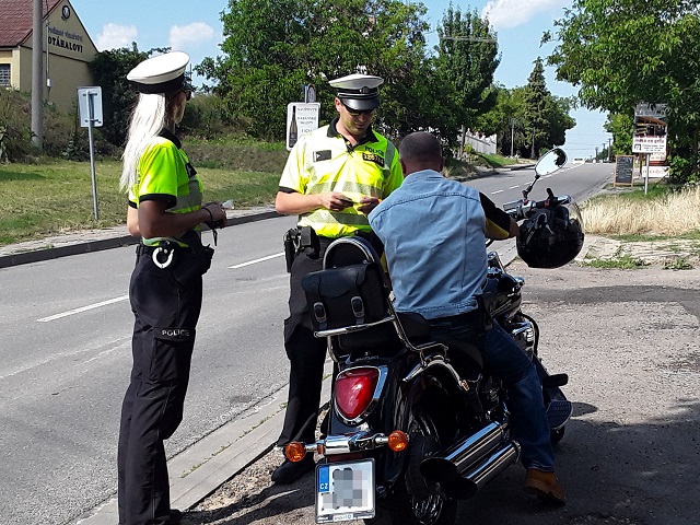 motorkáři_1.jpg