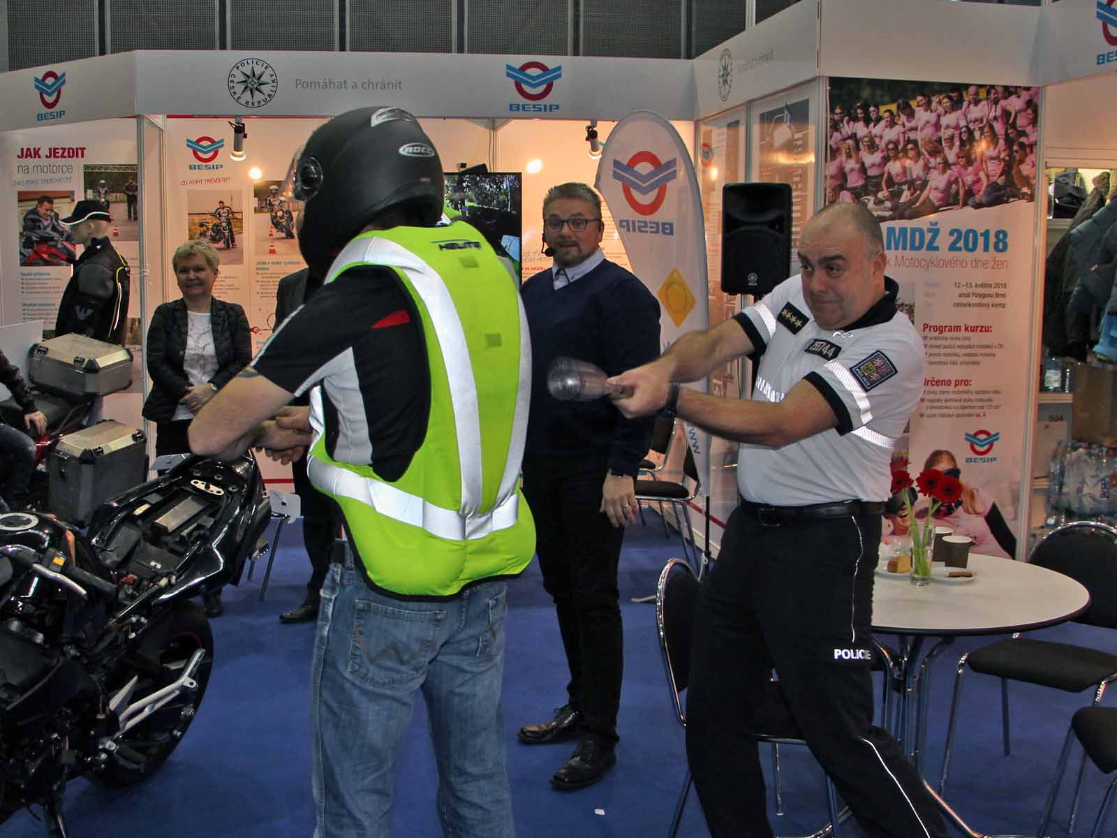 motosalon_6.jpg