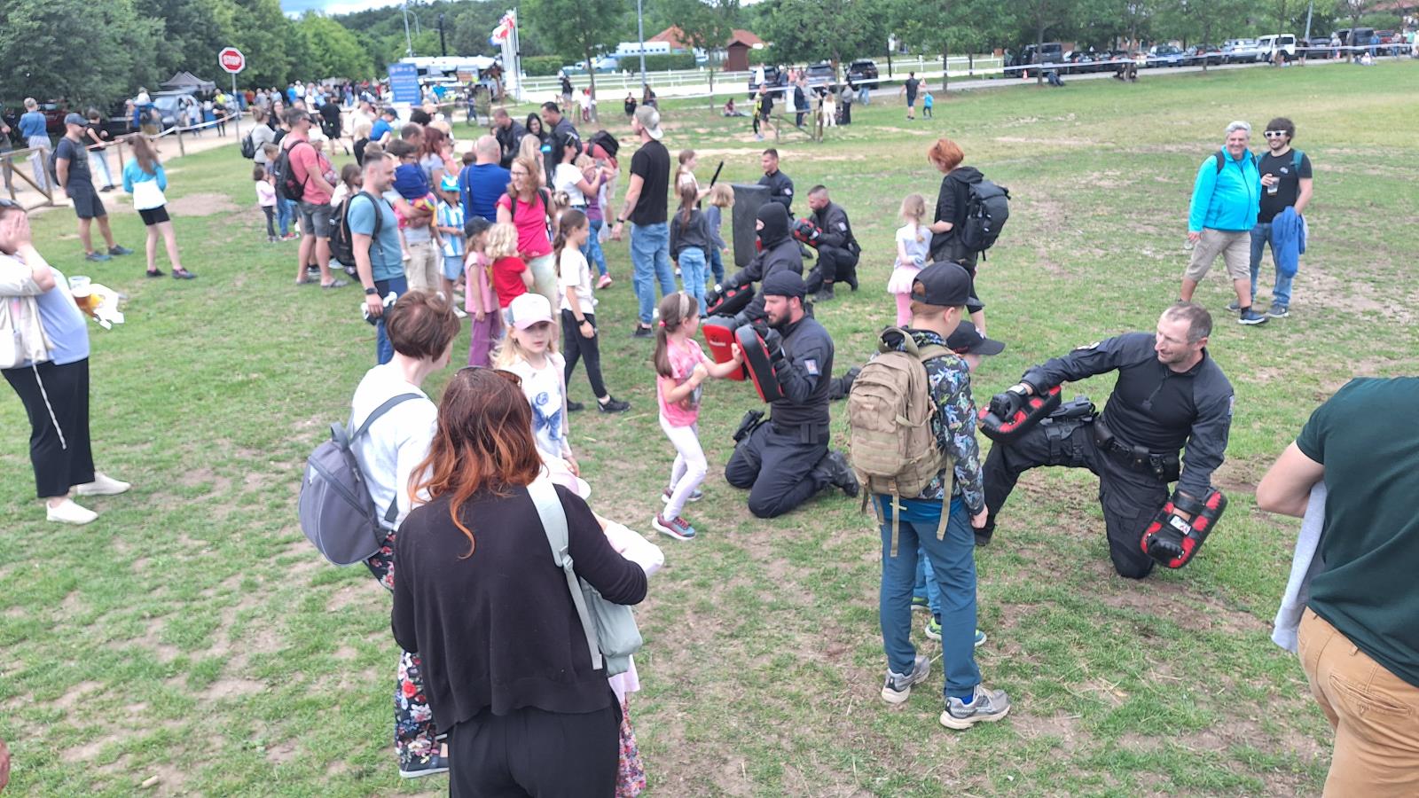 nácvik techniky s policisty SPJ.jpg