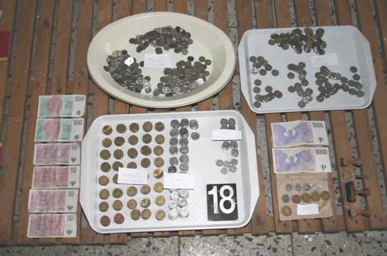odcizená fin.hotovost.JPG