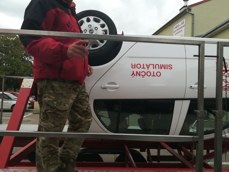 otočný simulátor.jpg