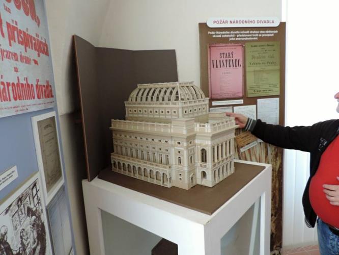 papírový model ND