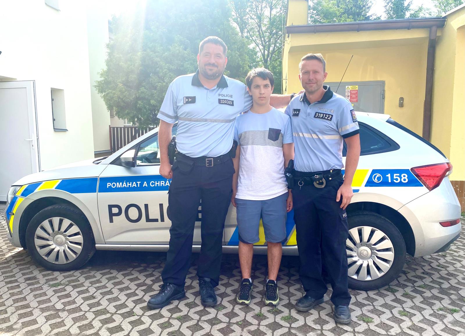 poděkování policistům.jpg