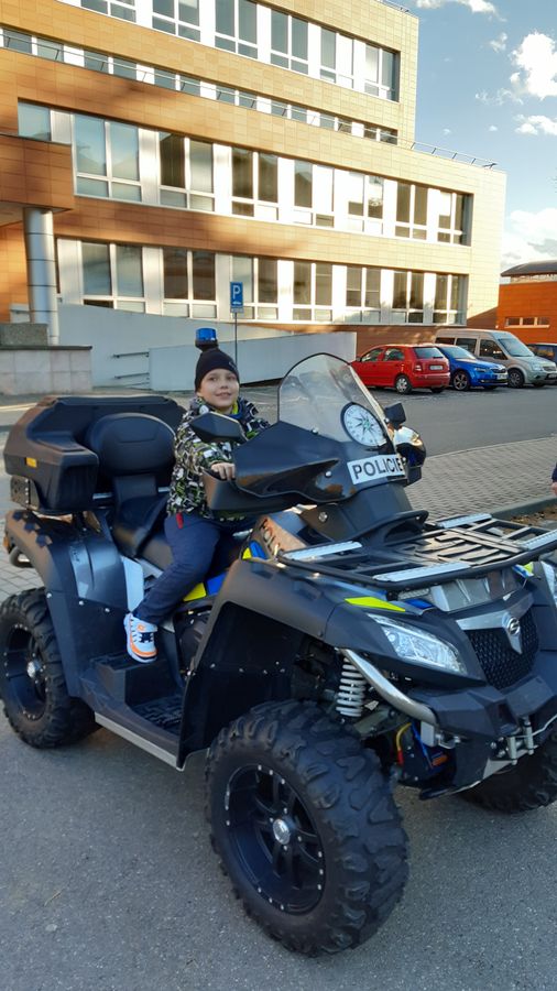 policejní čtyřkolka.jpg