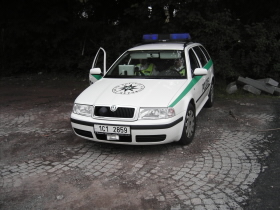 policie měří.JPG