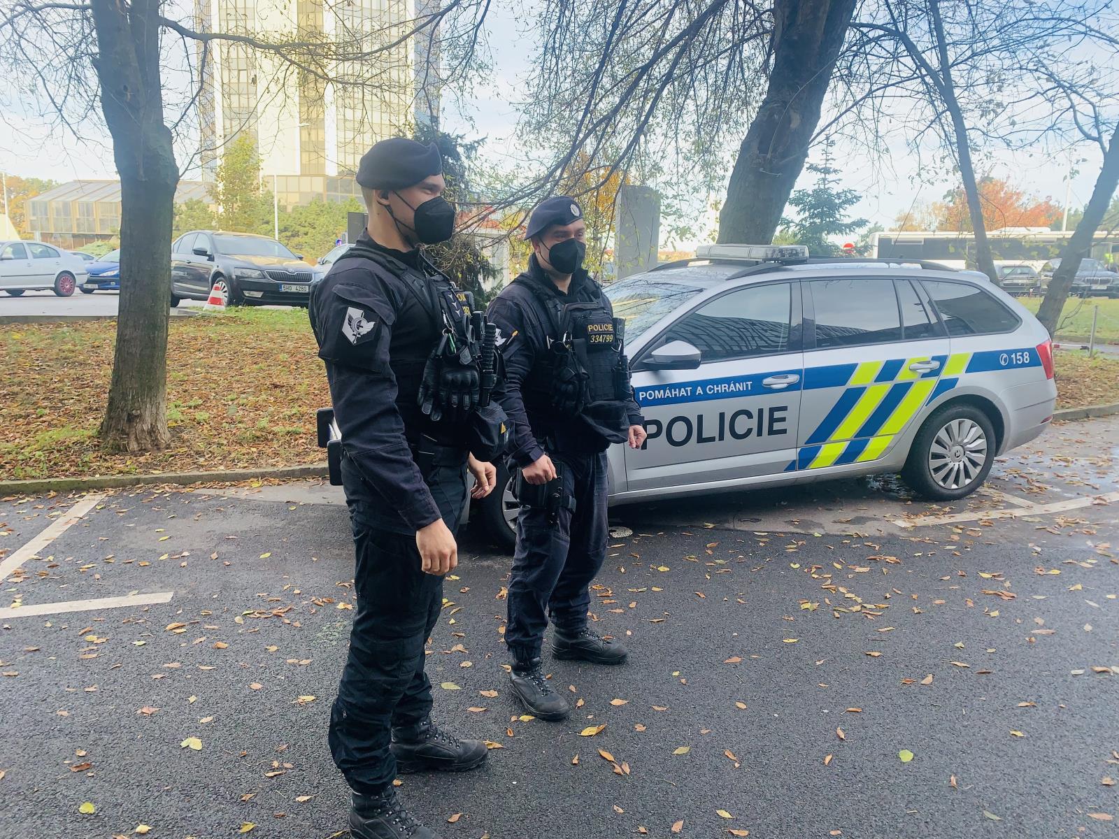 policisté PMJ.jpeg