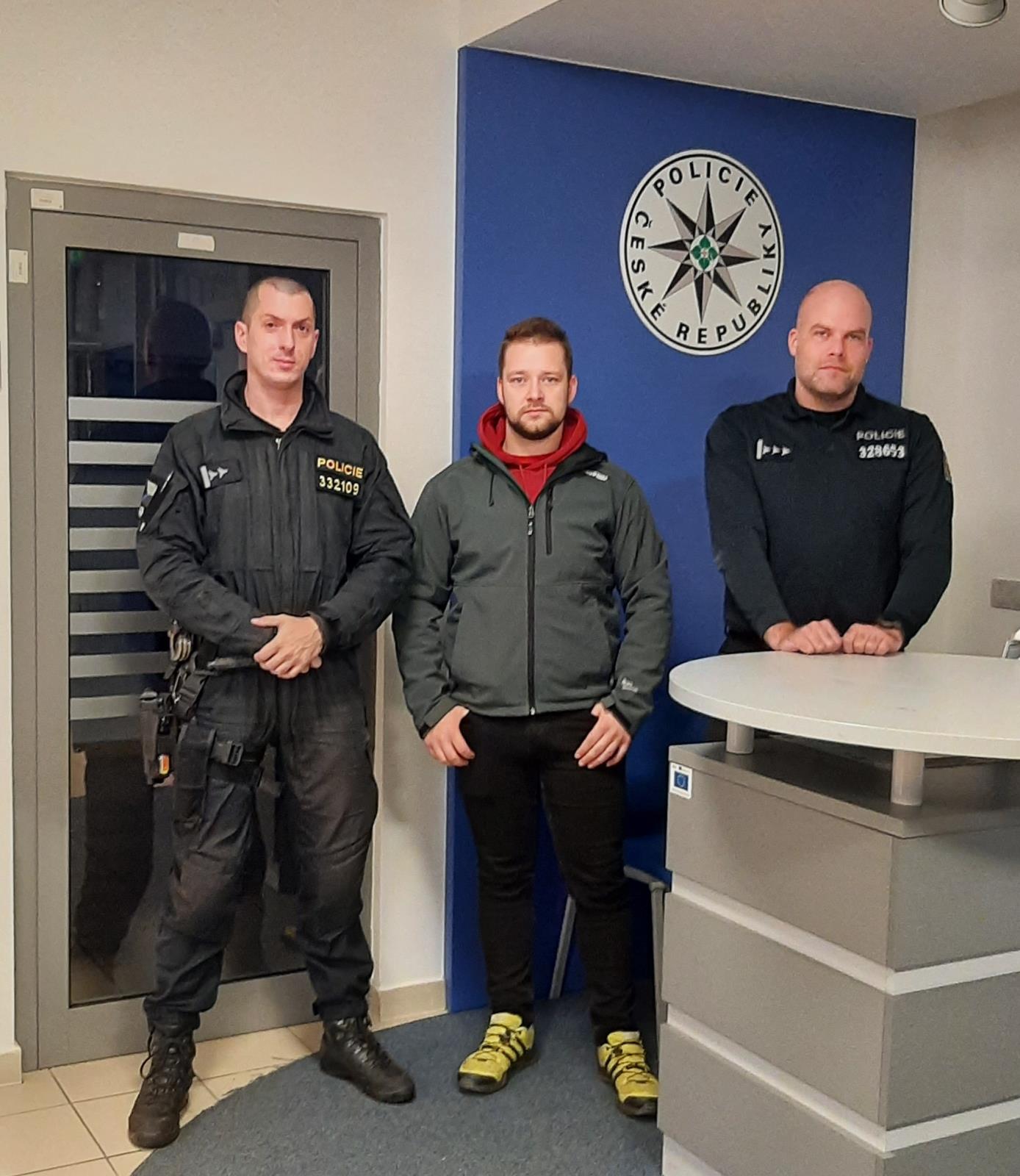 poskytnutí 1. pomoci policisty