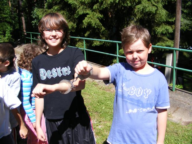 pouta na rukou