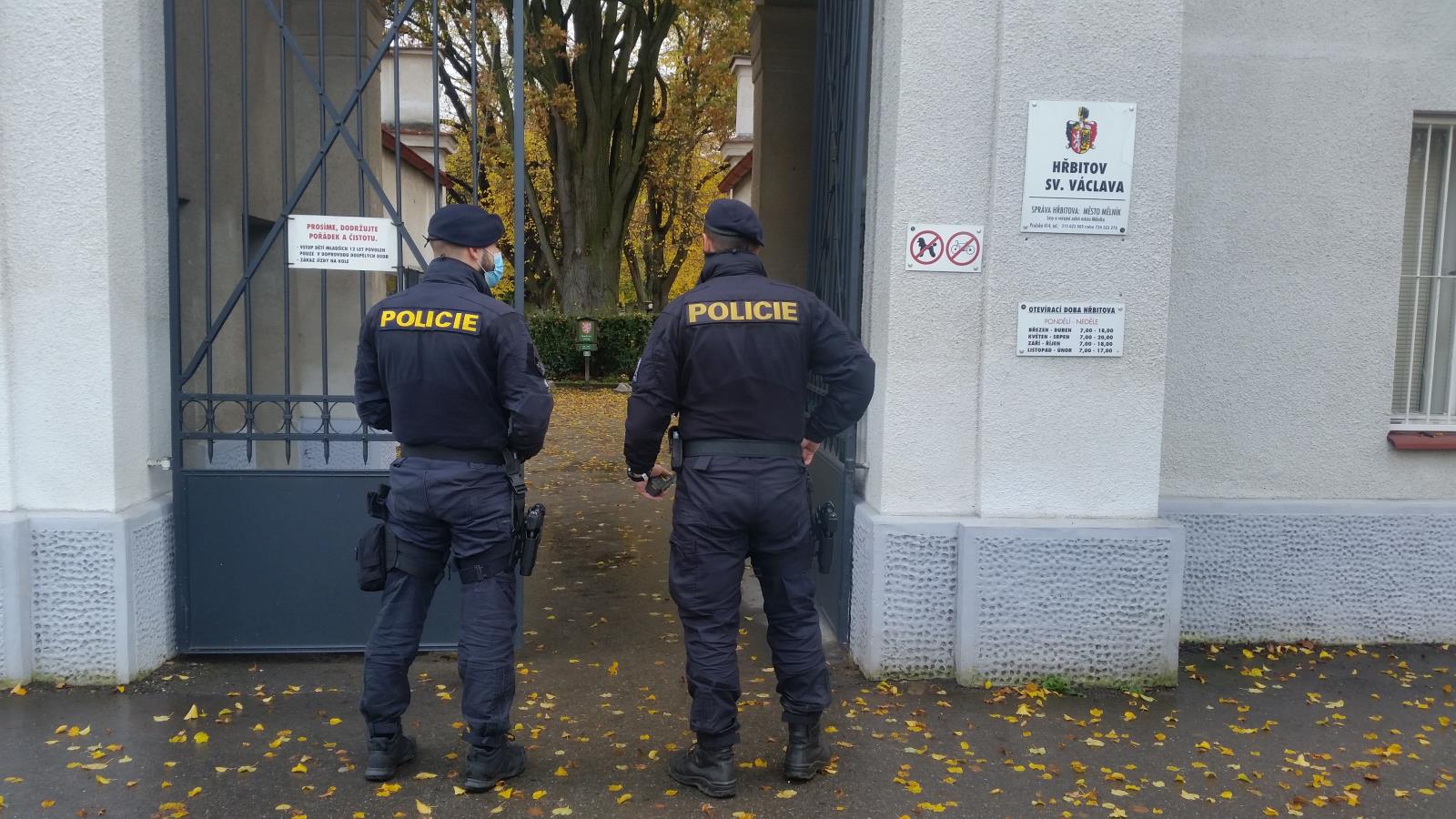 preventivní kontroly na hřbitovech