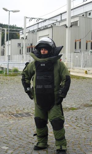 pyrotechnický oblek