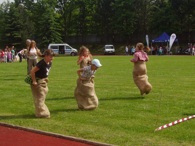 skákání v pytli 2