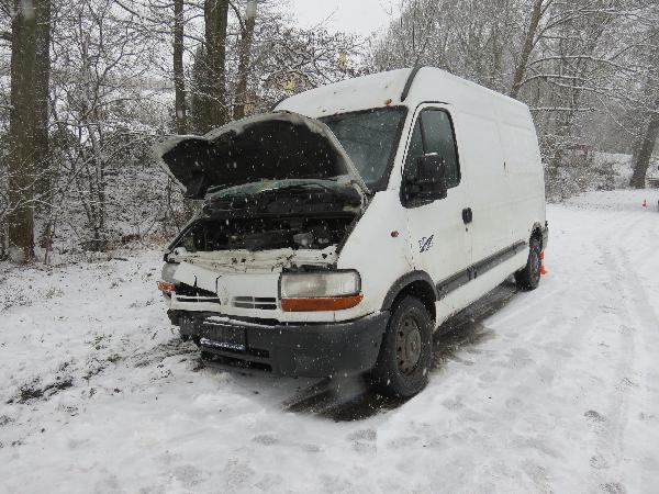sníh zkomplikoval dopravu