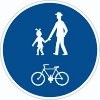 stezka pro chodce a cyklisty