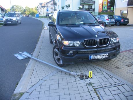 střet s  dopravní značkou