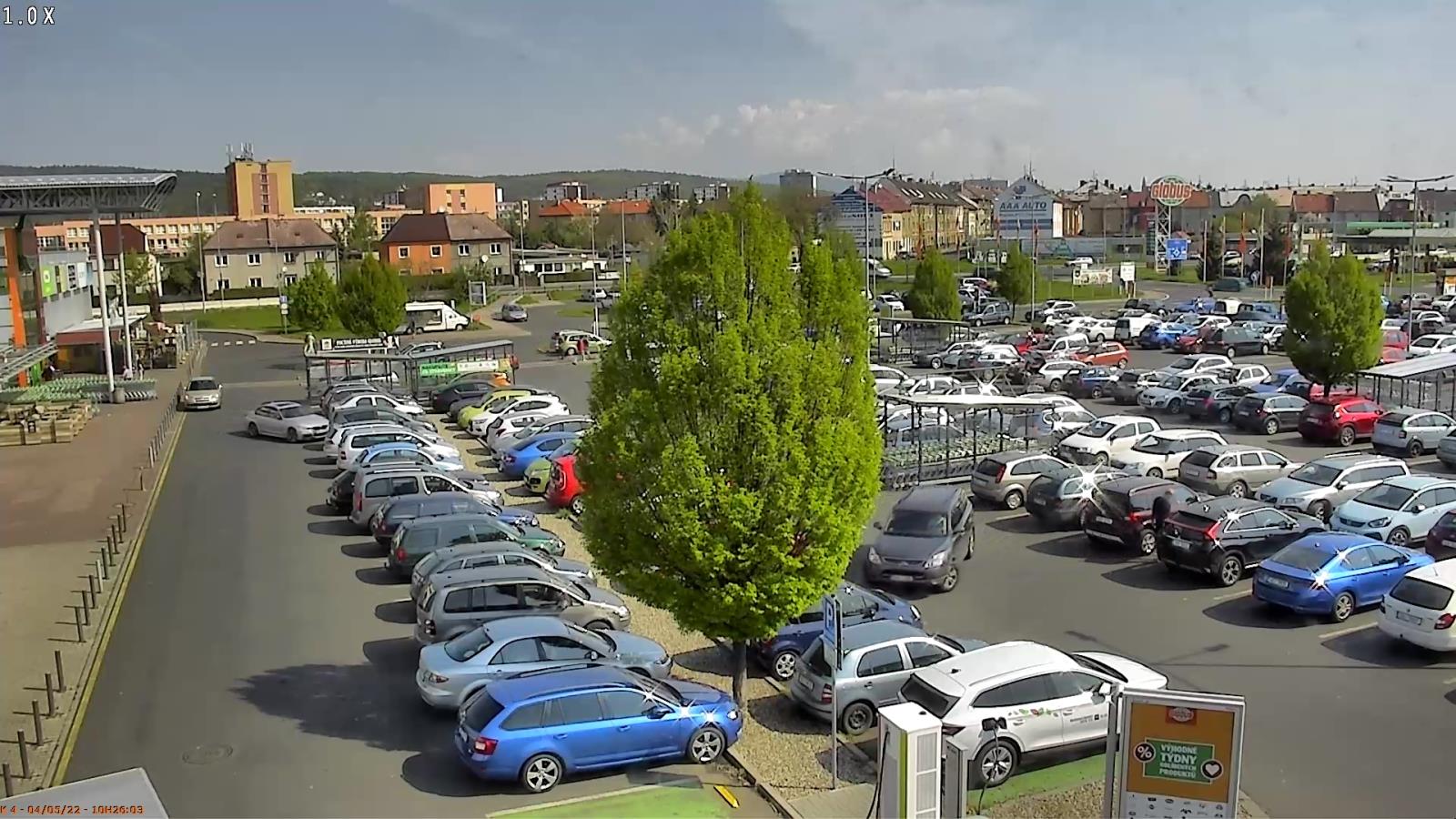 stříbrné BMW