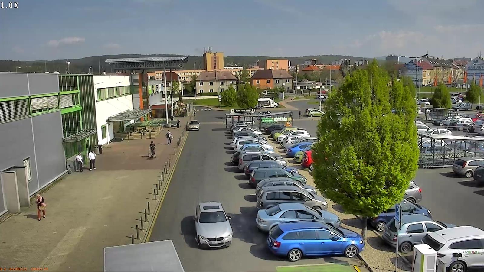 stříbrné BMW