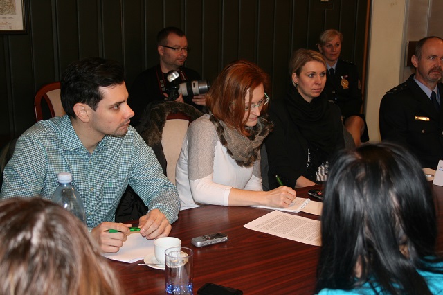 tisková konference 8