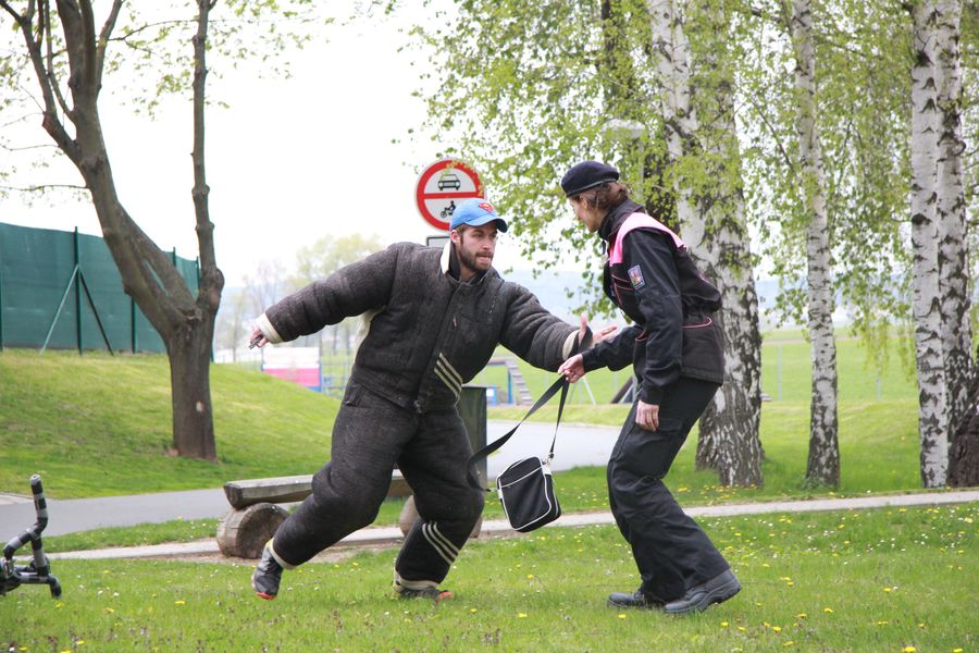 ukázka loupežného přepadení.JPG