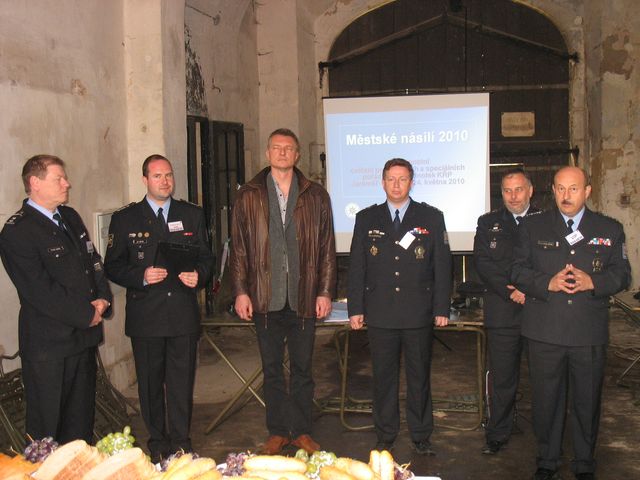 vedení policie se starostou Jaroměře