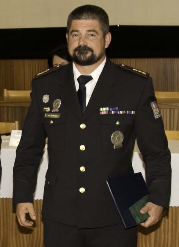 vedoucí oddělení  OOP 2 - plzeňský policista, který pachatele zadržel