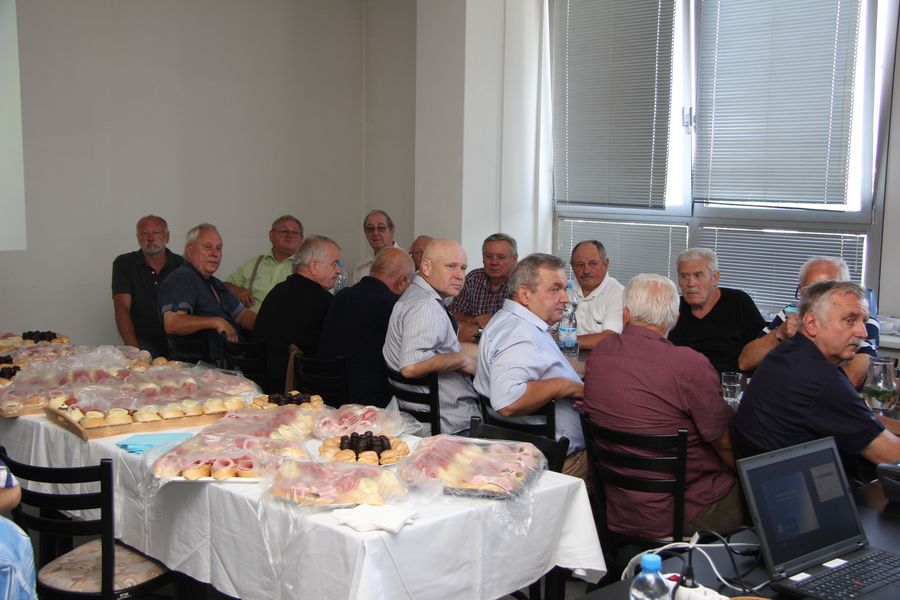 veteráni 4.JPG