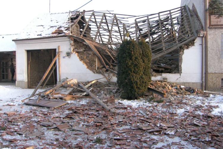 vybuch v dome_02.jpg