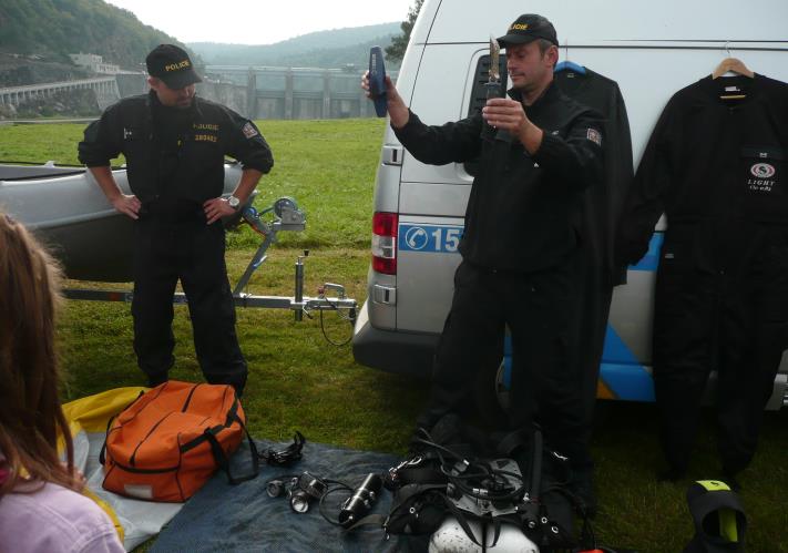 výzbroj policejního potápěče