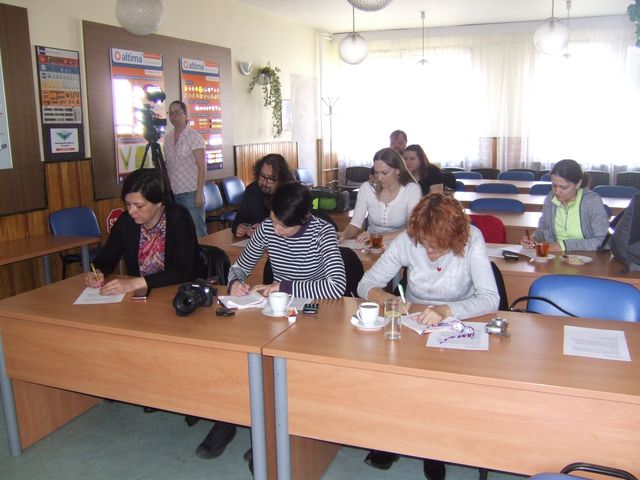 z tiskové konference