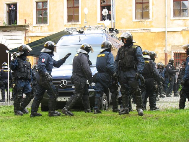 zaujmutí pozice