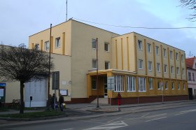 zde mohou občané podávat oznámení -budova ÚO Břeclav.jpg