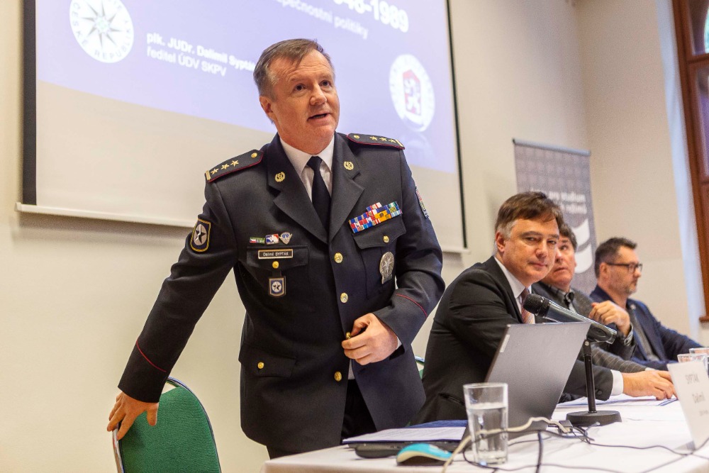 zdroj: ÚSTR - ÚDV SKPV na konferenci o bezpečnosti totalitních režimů