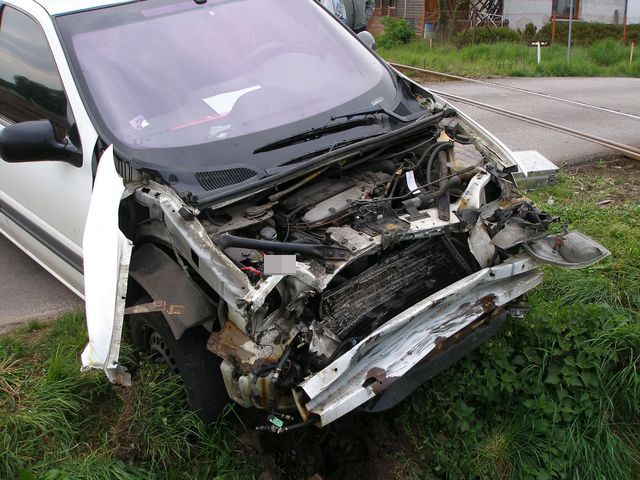 Srážka vlaku s autem u Světí