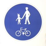 stezka pro chodce i cyklisty