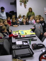 OOP Křemže - 17.3.2009 - Exkurze MŠ 4.jpg 